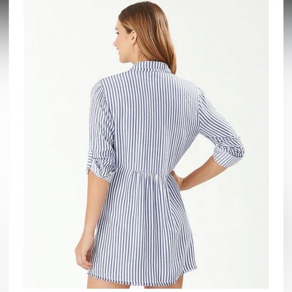 Tommy Bahama Chambray boyfriend beach shirt oversized vacation classic clean top - Picture 2 of 13